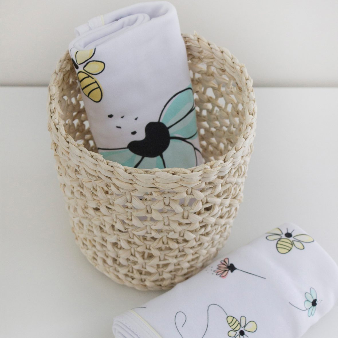 2-bee-beautiful-wraps-oob.jpg